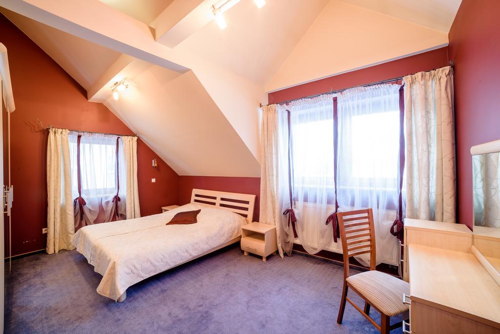 Park Apartment Krakow Bagian luar foto