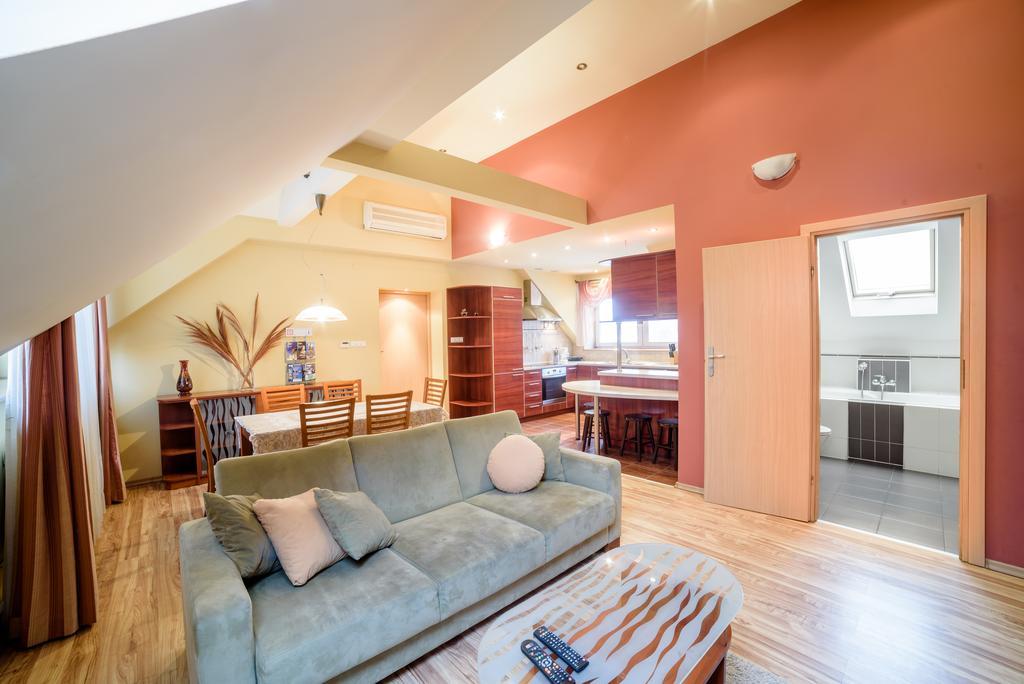 Park Apartment Krakow Bagian luar foto